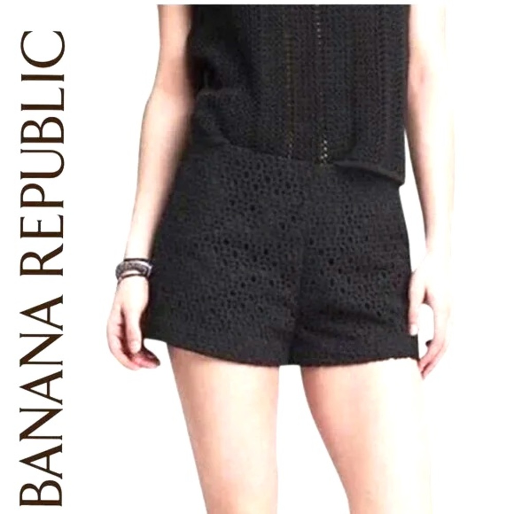Banana Republic Black Lacey Eyelet “Ryan” Fit Shorts Fully Lined FREE SHIPPING